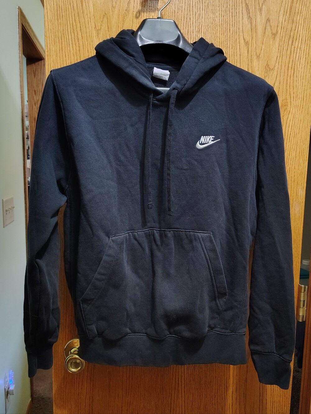 Nike Men’s Black Pullover Hoodie